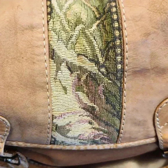 Leather and tapestry crossbody bag - Picture 4 of 6